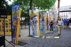 Historical winners of the Tour in the Village Départ (887x)