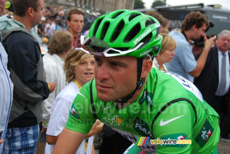 Alessandro Petacchi (Lampre-Farnese Vini) in het groen
