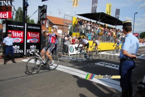 Thor Hushovd (Cervélo TestTeam) remporte l'étape devant Geraint Thomas (Team Sky) et Cadel Evans (BMC Racing Team) (654x)