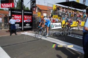 Johan Van Summeren (Garmin-Transitions), Jurgen van den Broeck (Omega Pharma-Lotto) & Denis Menchov (Rabobank) (553x)