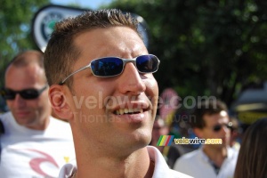 Mathieu Drujon (Caisse d'Epargne) en visite sur le Tour (735x)