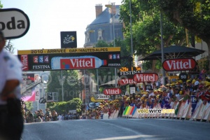 The finish line in Gap (609x)