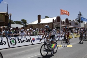 Martin Mortensen (Leopard-Trek) & John Murphy (BMC Racing Team) (888x)