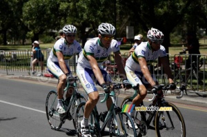 UniSA-Australia à l'échauffement (951x)