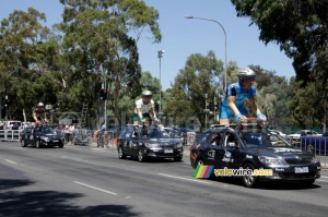 Les voitures officielles du Santos Tour Down Under (1142x)