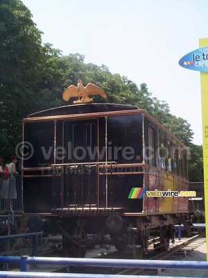 [Le train capitale] Voiture dites des 'aides de camp' du train impérial (182x)