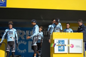 The Saxo Bank-Sungard team at the sign-in (1078x)