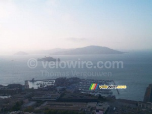 [San Francisco] - Alcatraz et le Fisherman's Warf vu du Coit Tower (721x)