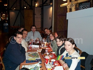 [Walt Disney Studios - Disneyland Paris]: Petit déjeuner dans le resto 'aux coulisses' (441x)