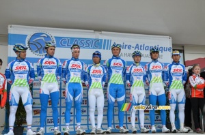 The Skil-Shimano team (651x)