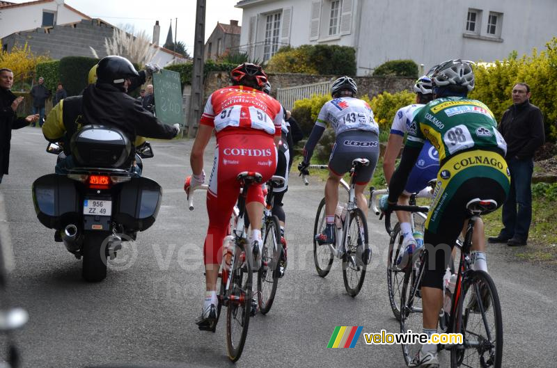 2 minuten voorsprong voor de kopgroep