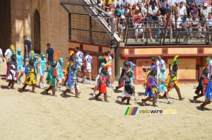 Astana & FDJ meet the past (586x)