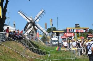 Le moulin du Mont des Alouettes (480x)